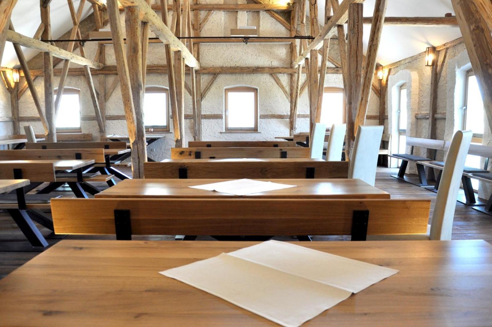 Landgasthaus Zur Linde Pleiskirchen Экстерьер фото